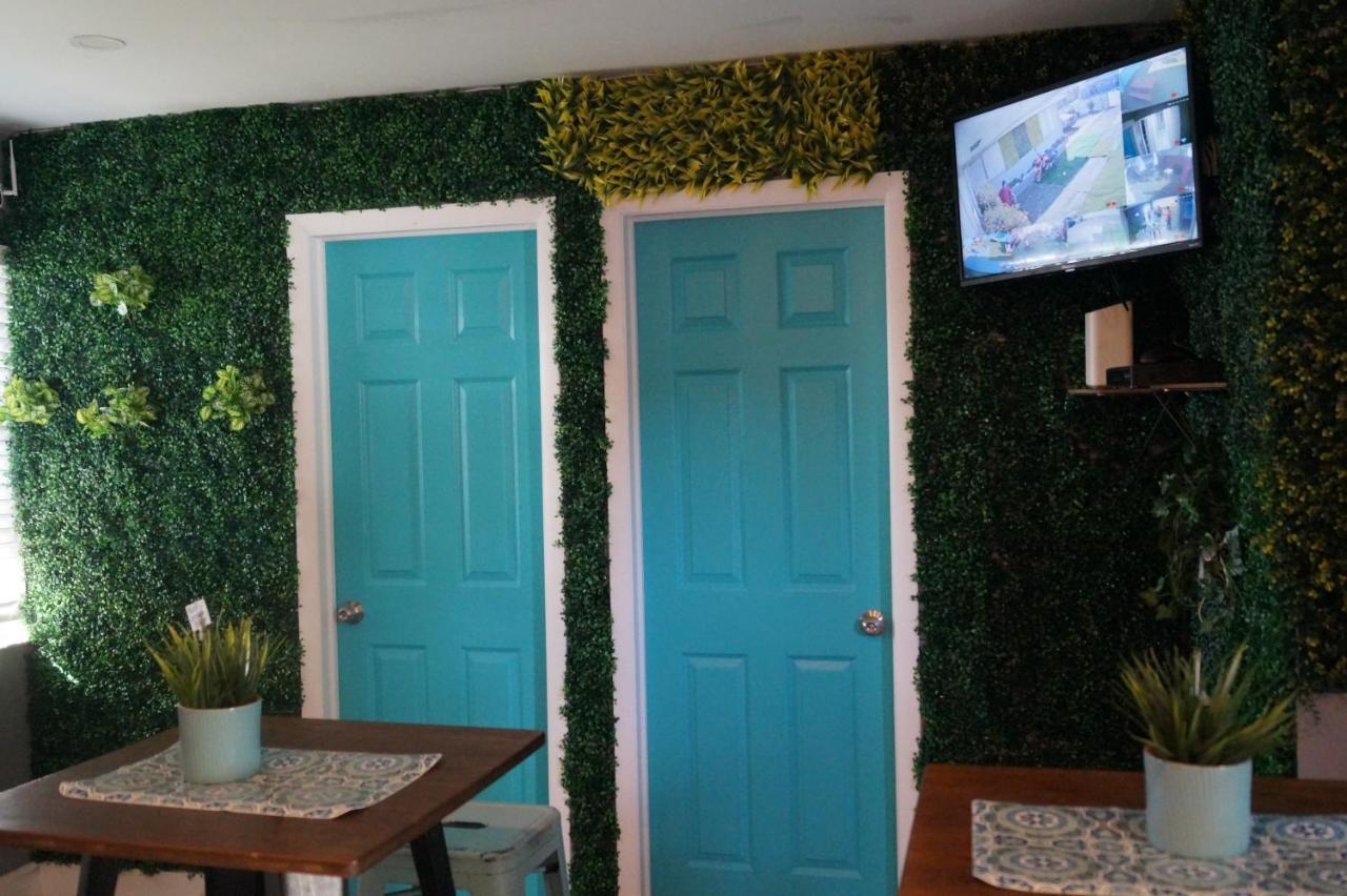 Art Graffiti Hostel Маями Екстериор снимка